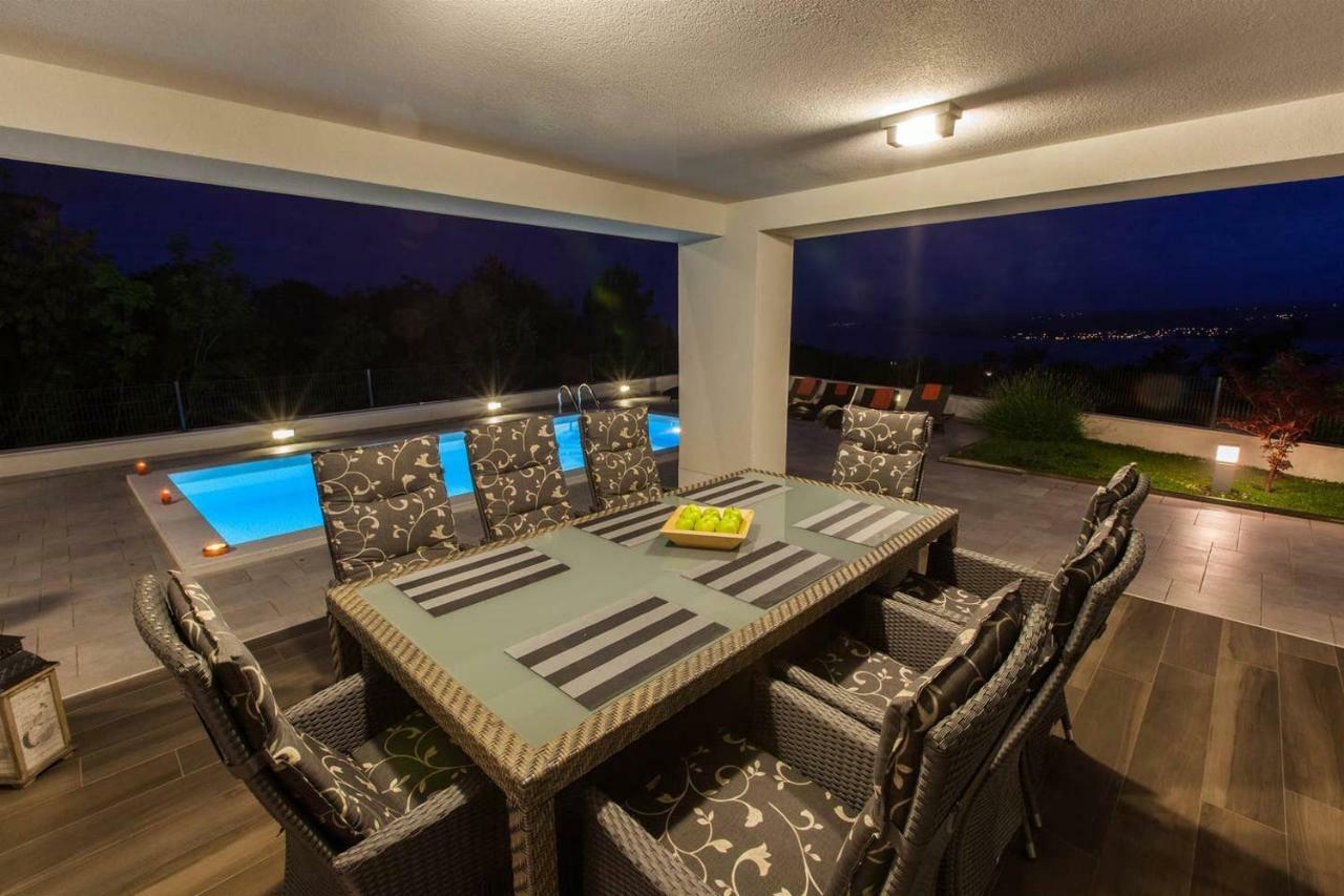 Villa Rina - Luxury Holiday Home Crikvenica Kültér fotó